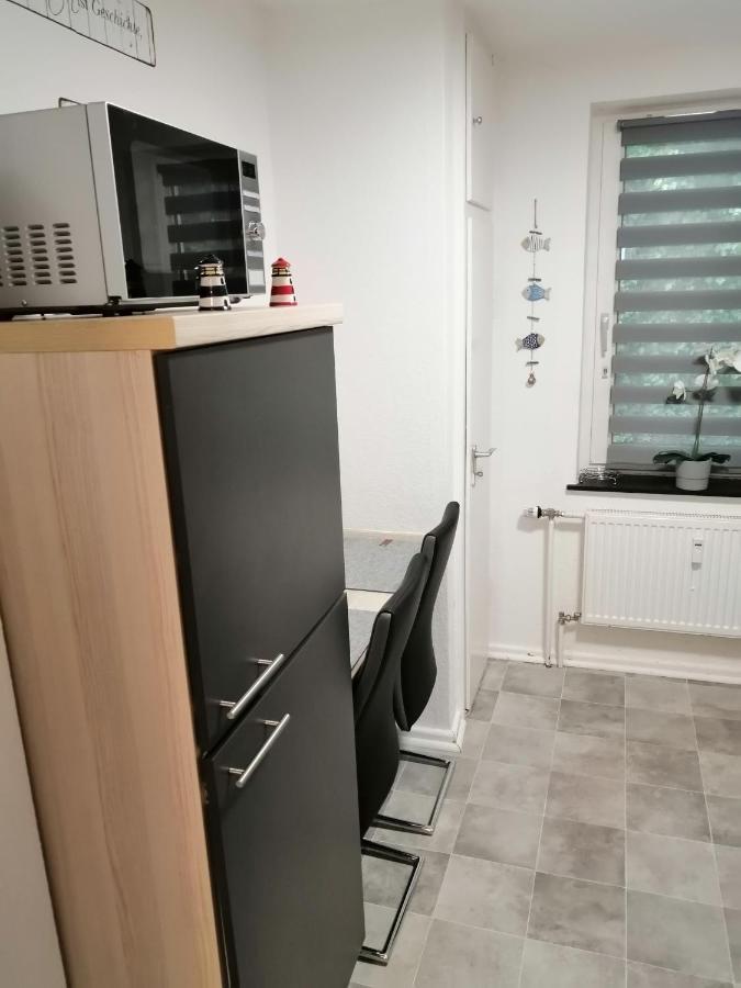 Familien Fewo Wohnung 1 Mit Kinder Spielecke Erdgeschoss An Der Muhle Am Wochenmarkt Бремерхавен Екстериор снимка
